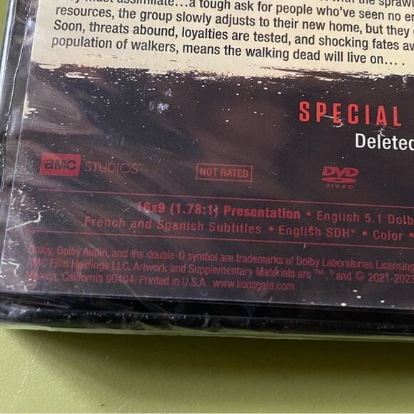 The Walking Dead Complete Eleventh & Final Season of the Series (Brand N… - Picture 6 of 11